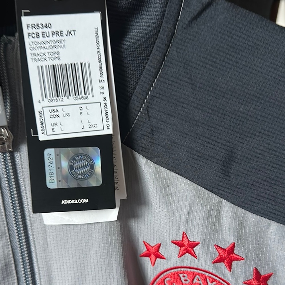 Adidas Originals Gray Raincoat with Modern Athletic Style